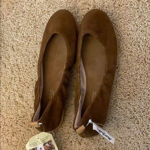 Brand New Toms Flats